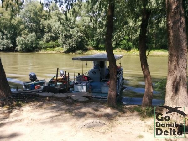 Oferta excursii de o zi în Delta Dunării – Ambarcațiuni lente